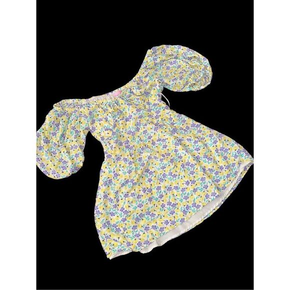 NEW WITH TAGS Spring Flowers Off the Shoulder Mini Dress with zipper side Waist - Picture 2 of 5